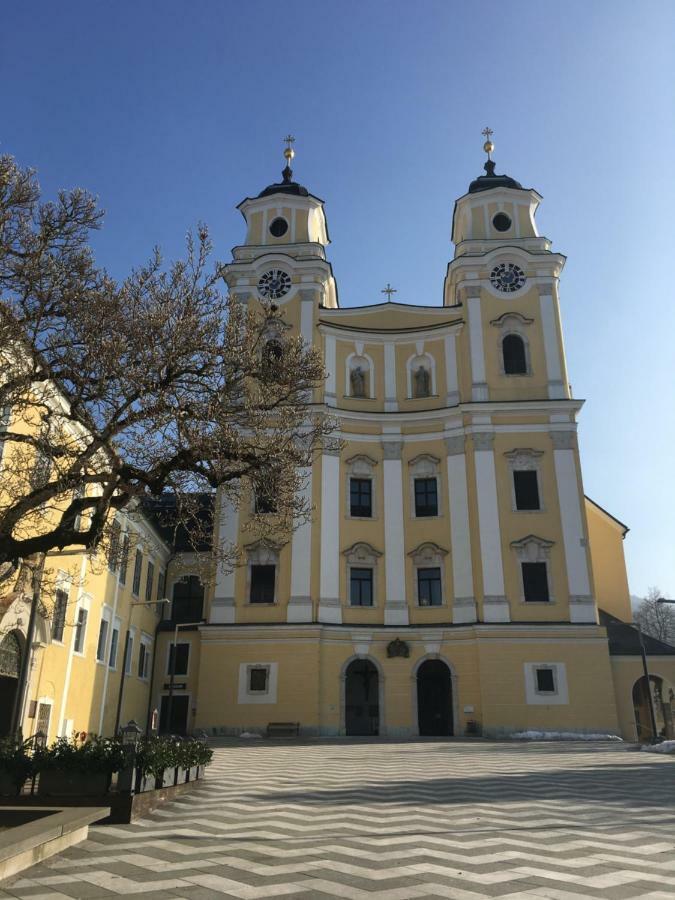 Wohnung Schloss Мондзе Екстер'єр фото